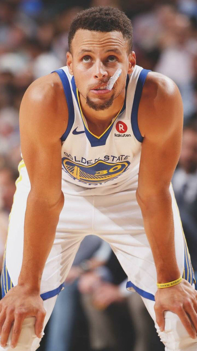 他没有躲在 他没有躲在